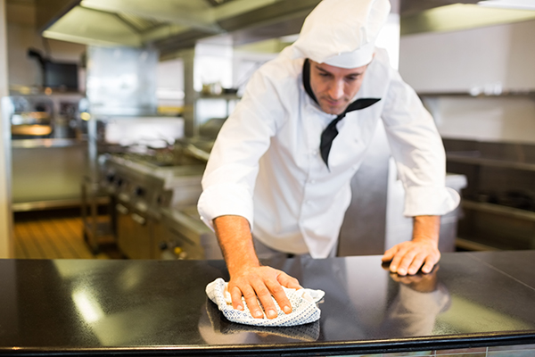 Know the 8 rules of hygiene in food and apply them to your restaurant.