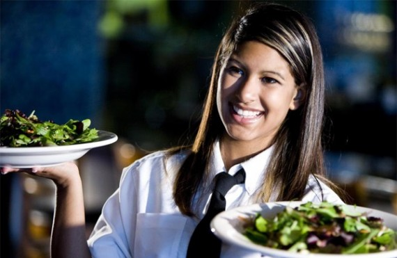 Get ready to improve your performance in the restaurant sector: Courses that can help you